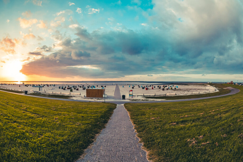 Leinwand Neuharlingersiel 7 – Leinwand von Hennen Arts