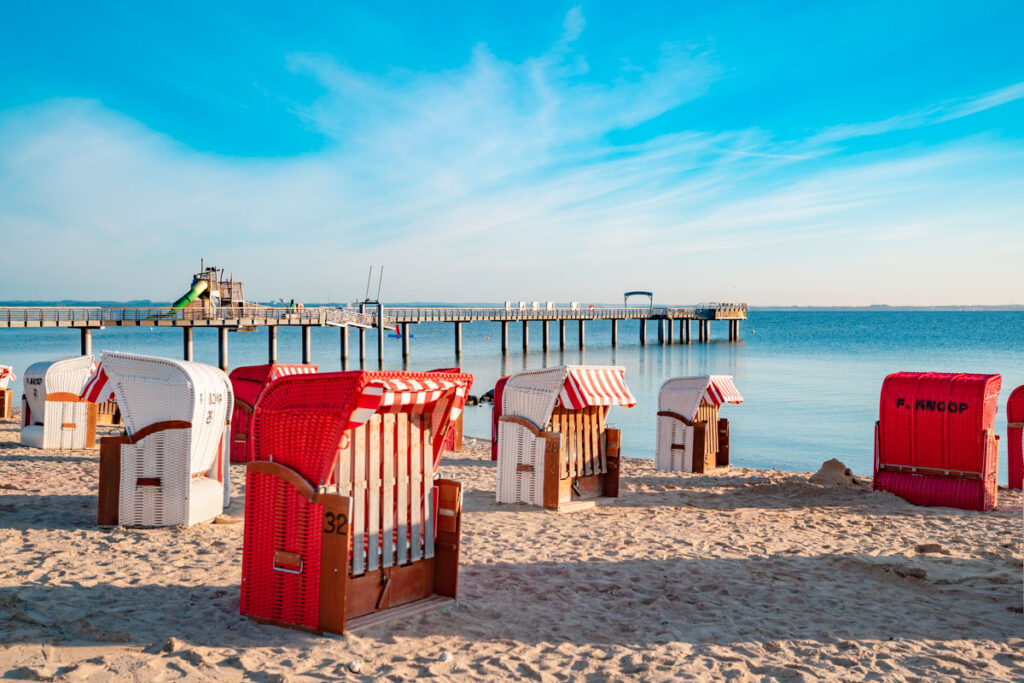 Leinwand Timmendorfer Strand / Niendorf 5 – Leinwand von Hennen Arts