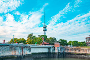Leinwand Wilhelmshaven 24 – Leinwand von Hennen Arts